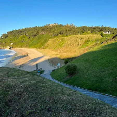 A Pie De Playa * Porto de Espasante